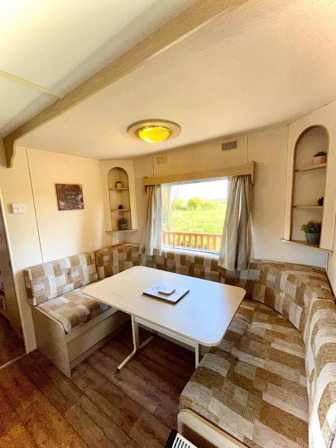 Poplar Lodge Log Caravan Kirkby on Bain 외부 사진